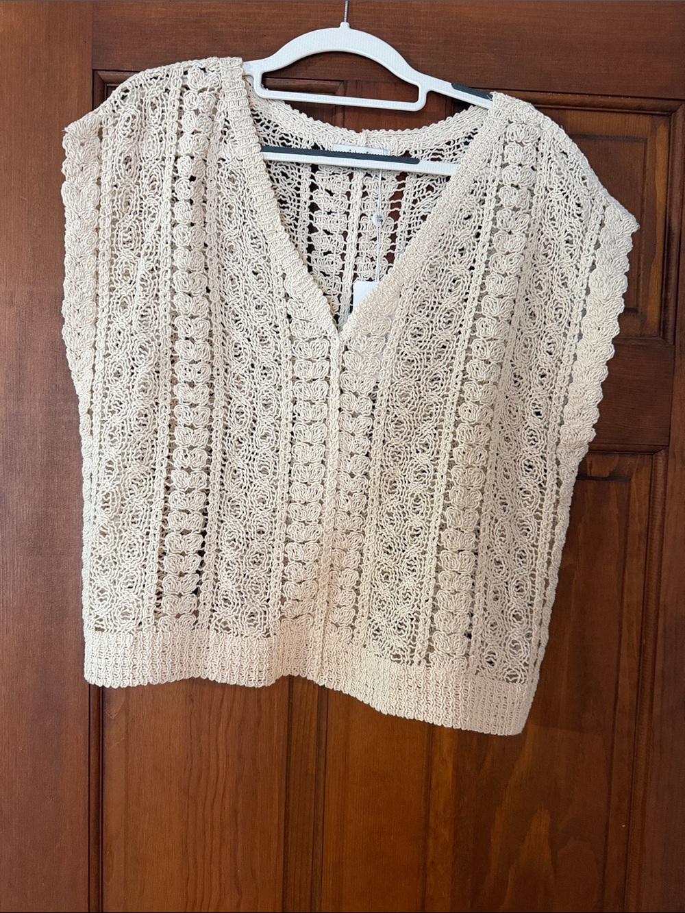 Sadie & Sage Beige Crochet V-Neck Sweater Vest